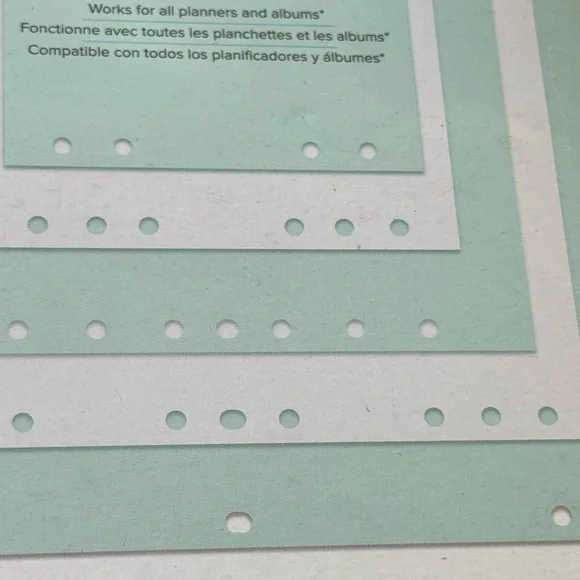 Planner hole punch We R Memory Keepers Punch Board “punch holes for any planner” - Picture 2 of 12